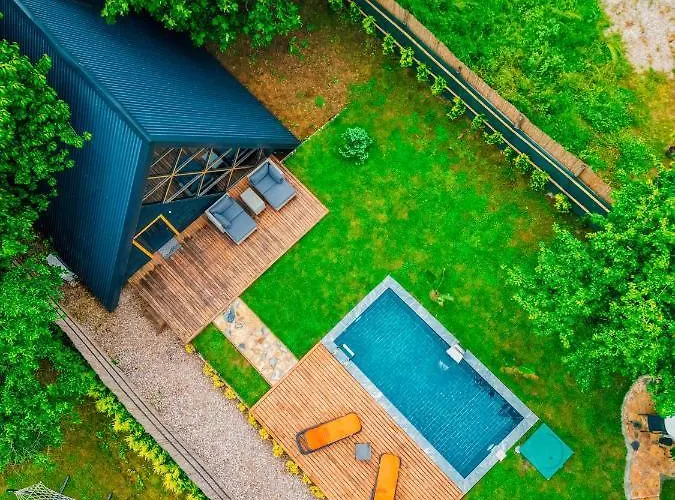 Semesterbostad Dark *